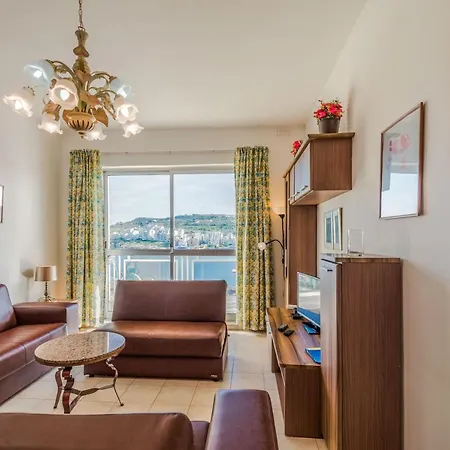 Getawaysmalta - Bayview In St Pauls Bay Apartment *